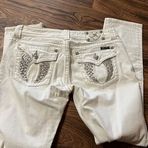 White Miss Me skinny jeans size 33